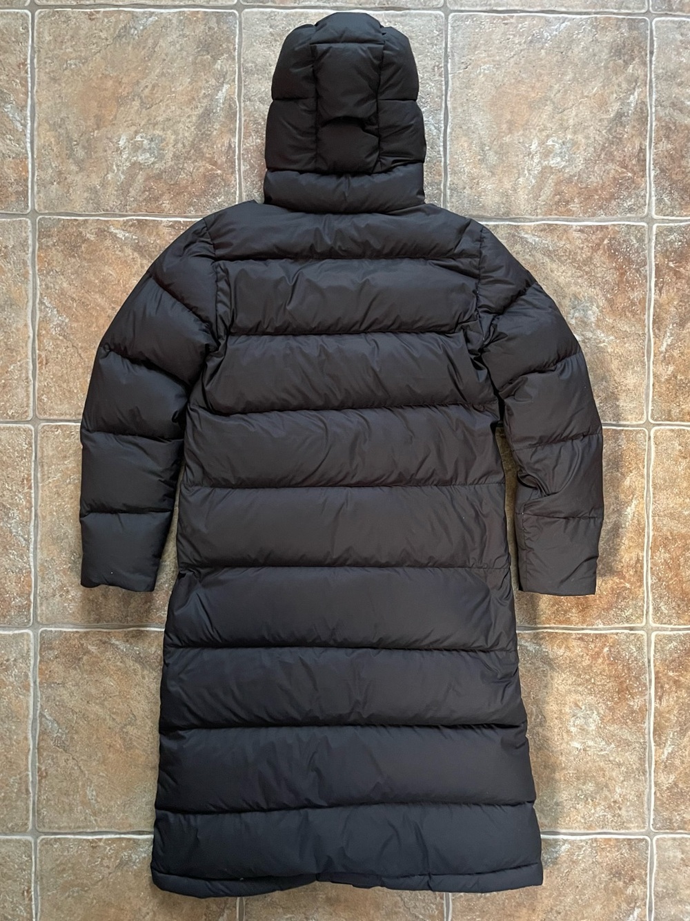 Women's Silent Down Long Parka - Picture 2 of 11